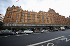 Londyn. Harrods - najsłynniejszy dom towarowy w mieście. - foto: wnieznane.pl