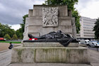 Londyn. Pomnik ku czci poległych żołnierzy, obok Wellington Arch. - foto: wnieznane.pl
