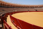 Sewilla. Arena przy Plaza de Toros w pełnej krasie. - foto: wnieznane.pl