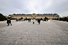 Paryż. Ogromny plac Les Invalides. - foto: wnieznane.pl