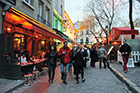 Paryż. Place du Tertre, czyli serce dzielnicy Montmartre.  - foto: wnieznane.pl