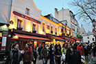 Paryż. Place du Tertre, czyli serce dzielnicy Montmartre.  - foto: wnieznane.pl