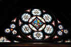 Paryż. Rozeta w dolnej kaplicy Sainte Chapelle. - foto: wnieznane.pl