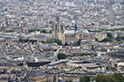 Paryż. Panorama miasta, w centralnym punkcie Katedra Notre-Dame. - foto: wnieznane.pl