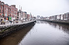 Dublin. Widok z mostu Grattana. - foto: wnieznane.pl