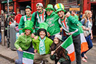 Dublin. Coś zielonego to nieodłączny atrybut każdego świętującego Dzień św. Patryka. - foto: wnieznane.pl