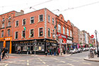 Dublin. Jedno z typowych skrzyżowań w centrum Dublina. - foto: wnieznane.pl