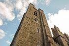 Dublin. St. Patrick's Cathedral. Główna wieża kościoła. - foto: wnieznane.pl