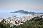 Zakynthos. Stolica wyspy Zante widziana ze wzgórza Bohali. - foto: wnieznane.pl