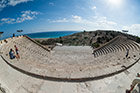 Cypr latem. Starożytny teatr w Kourion. - foto: wnieznane.pl