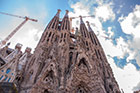 Barcelona. Sagrada Familia. Prace postępują z roku na rok. - foto: wnieznane.pl
