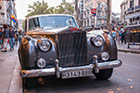Barcelona. Rolls-Royce na La Rambla. - foto: wnieznane.pl