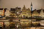 Gandawa (Gent) nocą. Rzeka Leie (Lys) i wspaniałe zabytkowe kamienice przy ulicy Graslei. - foto: wnieznane.pl