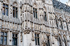 Bruksela. Efektowna fasada ratusza (Hotel de Ville). - foto: wnieznane.pl