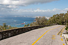 Gibraltar. Droga dla samochodów na Upper Rock. - foto: wnieznane.pl