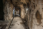 Gibraltar. Great Siege Tunnels - korytarze wydrążone w Upper Rock. - foto: wnieznane.pl