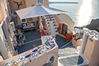 Santorini. W Oi można kupić wspaniałe przedmioty wyrabiane ręcznie. - foto: wnieznane.pl