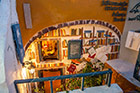 Santorini. Księgarnia w Oi. - foto: wnieznane.pl