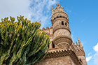 Andaluzja, Benalmadena. Castillo Colomares stanowi atrakcję przede wszystkim dla dzieci. - foto: wnieznane.pl
