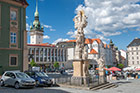 Brno. Kolumna Trójcy Przenajświętszej na Targu zielnym. - foto: wnieznane.pl