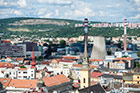 Brno. Panorama miasta z wieży katedralnej. - foto: wnieznane.pl