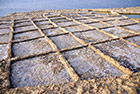 Gozo. Salt Pans, czyli solniska w północnej części wyspy. - foto: wnieznane.pl