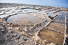 Gozo. Salt Pans, czyli solniska w północnej części wyspy. - foto: wnieznane.pl