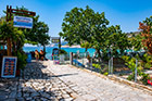Thassos. Przy plaży w Aliki. - foto: wnieznane.pl
