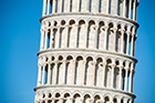 Piza. Krzywa Wieża z bliska. - foto: wnieznane.pl