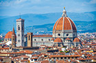Florencja. Katedra Santa Maria del Fiore dominuje w panoramie miasta. - foto: wnieznane.pl