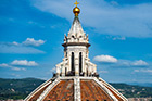 Florencja. Taras widokowy na kopule Katedry Santa Maria del Fiore. - foto: wnieznane.pl
