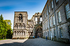 Edynburg. Na terenie Holyrood - ruiny opactwa Holyrood Abbey. - foto: wnieznane.pl