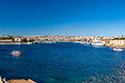 Malta. Valletta. Widok na miasto i marinę. - foto: wnieznane.pl
