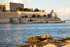 Malta. Birgu. Widok na Vallettę. - foto: wnieznane.pl Malta. Birgu. Widok na Vallettę. - foto: wnieznane.pl