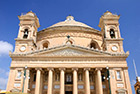 Malta. Mosta. - foto: wnieznane.pl