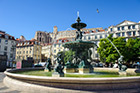 Lizbona. Praça Dom Pedro IV (Rossio). - foto: wnieznane.pl