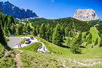 Dolomity, Passo Gardena (Przełęcz Gardena). - foto: wnieznane.pl