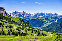 Dolomity, Passo Gardena (Przełęcz Gardena). - foto: wnieznane.pl