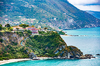 Kalabria. Wspaniałe wybrzeże Capo Vaticano. - foto: wnieznane.pl