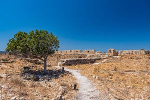 Kos. Rozległe pozostałości twierdzy w okolicach wioski Antimachia. - foto: wnieznane.pl